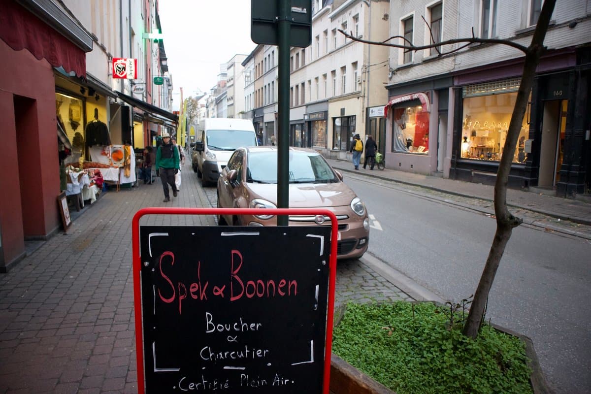 The shop on Rue Blaes